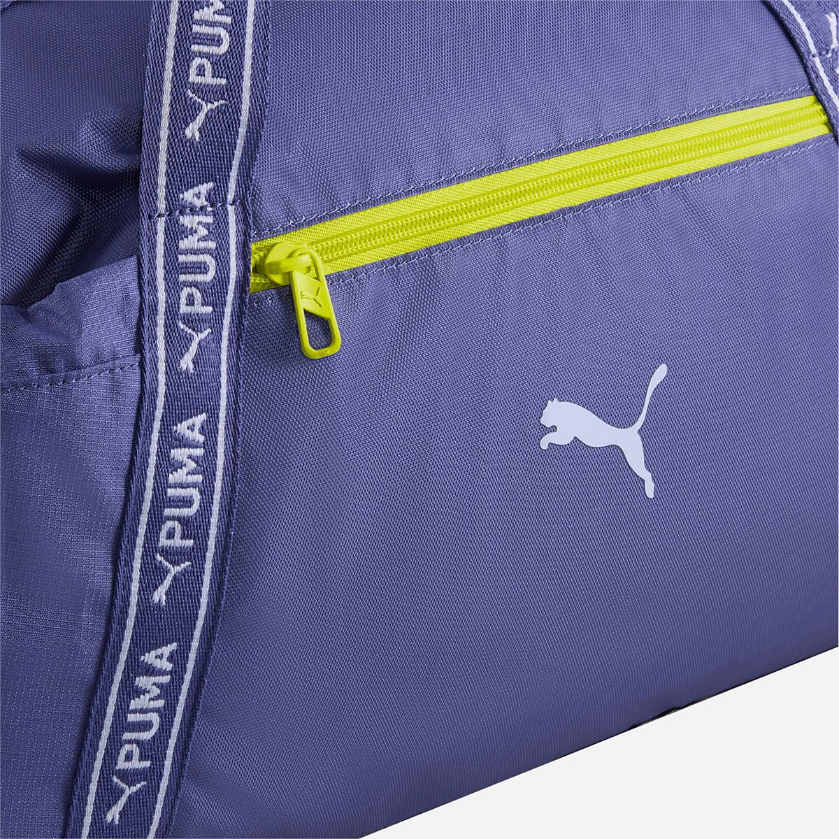 AN320438 Essentials Sport Tas Senior