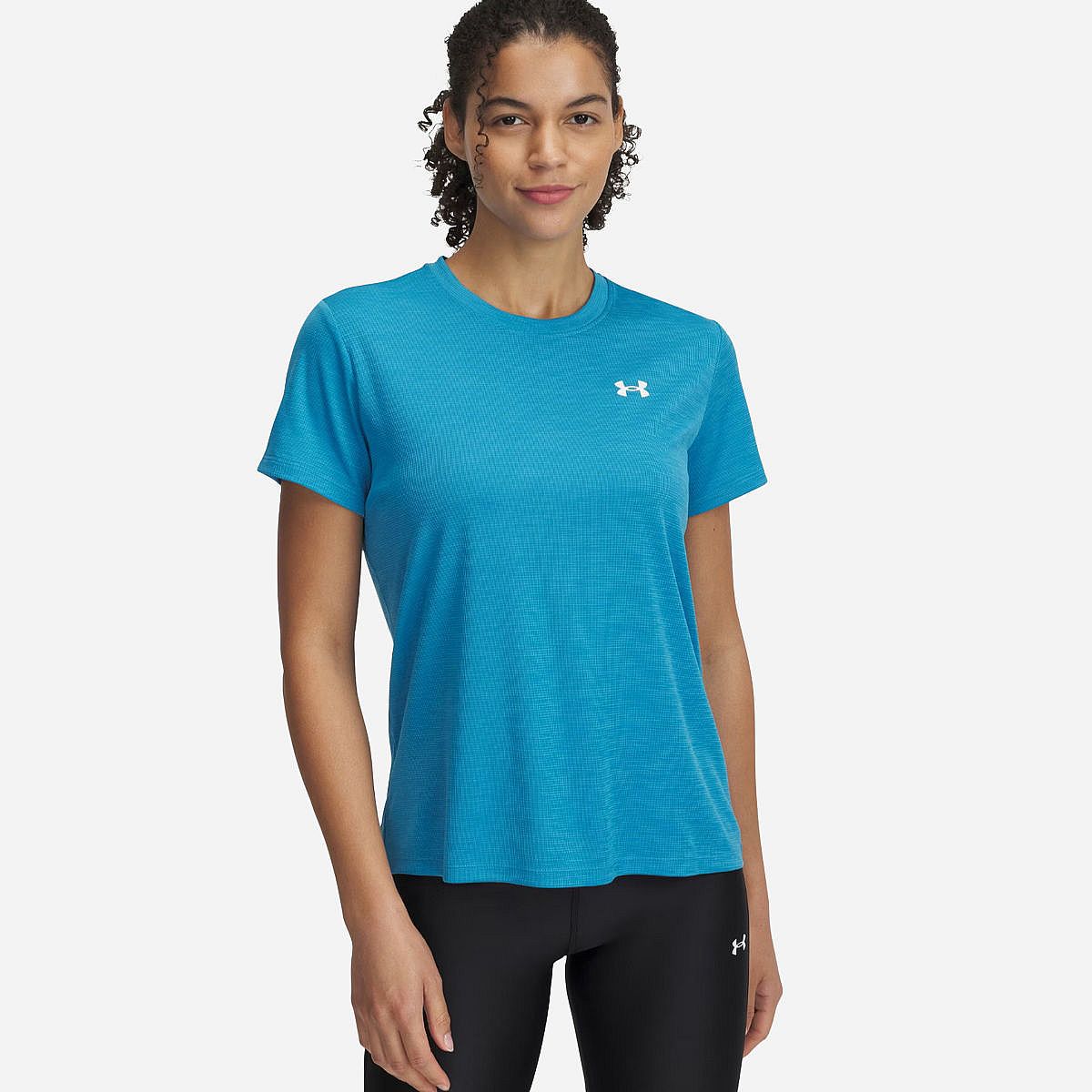 AN322567 Tech Textured T-Shirt Dames