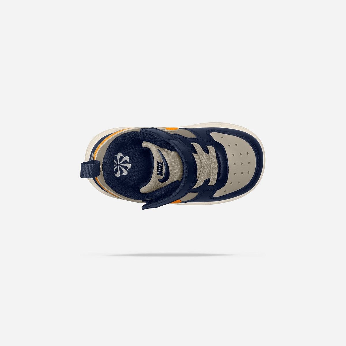 AN324903 Court Borough Low Recraft Baby Sneakers