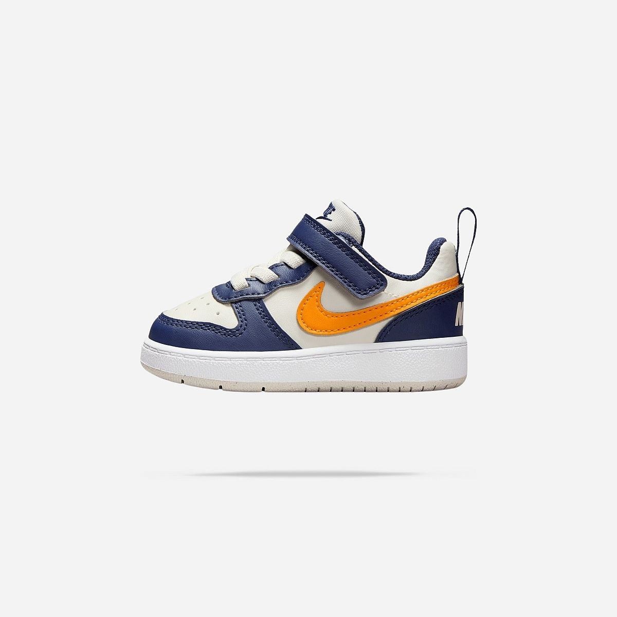 AN324903 Court Borough Low Recraft Baby Sneakers