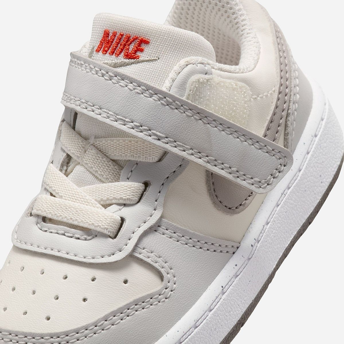 AN324904 Court Borough Low Recraft Baby Sneakers