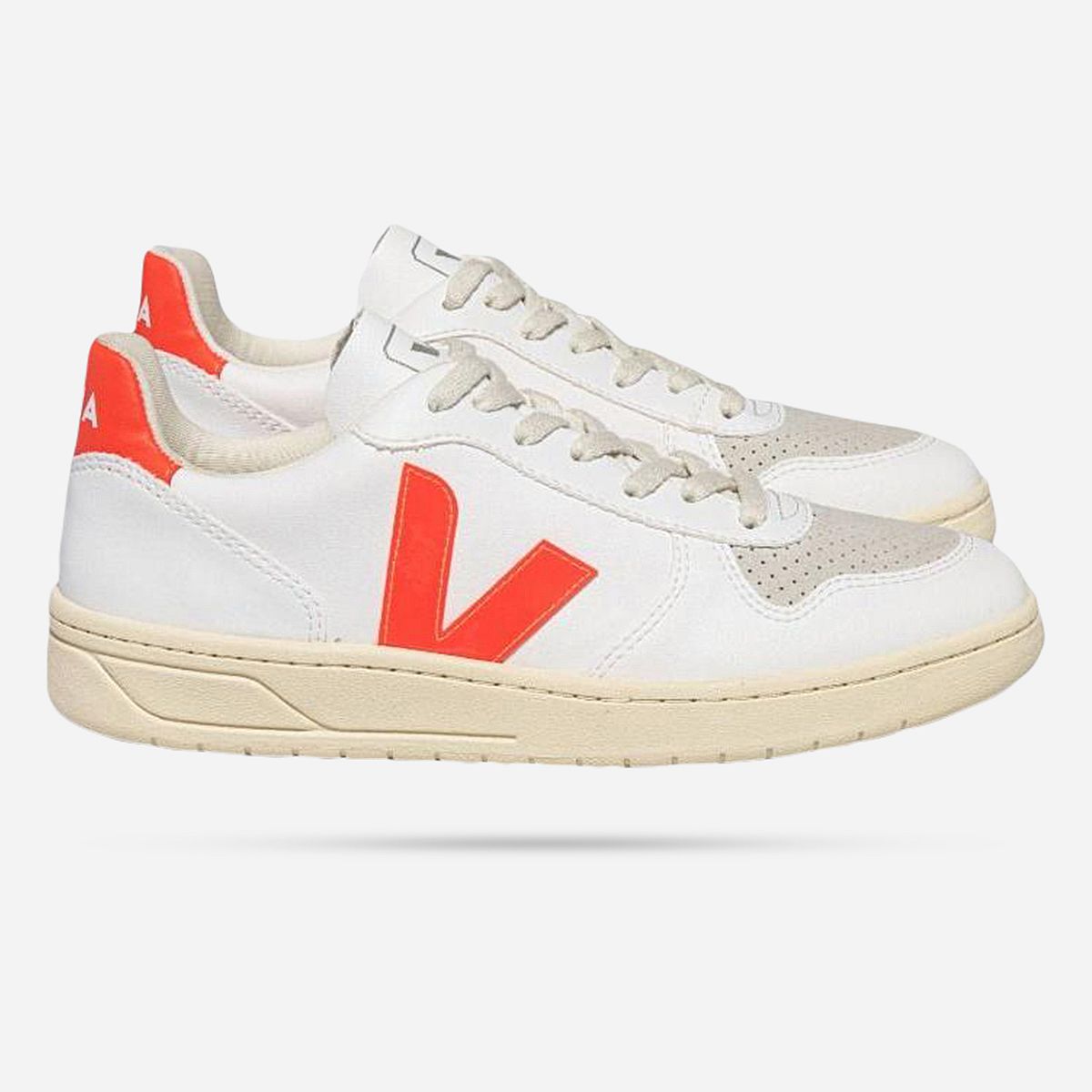 AN314325 V-10 Sneakers Dames