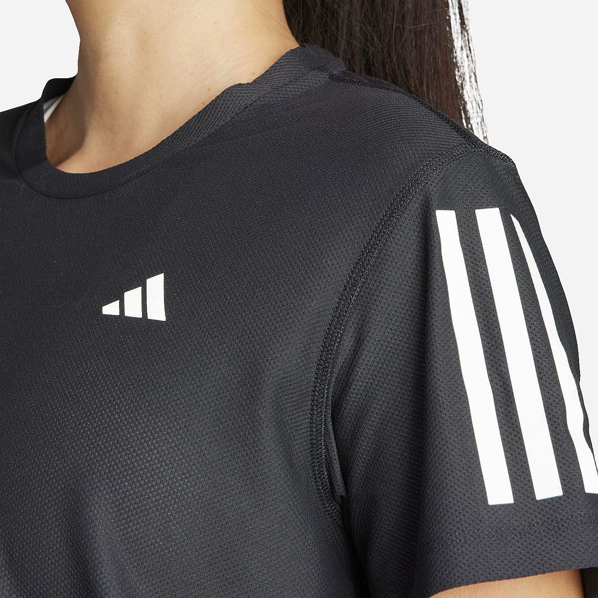 AN308759 Own The Run T-Shirt