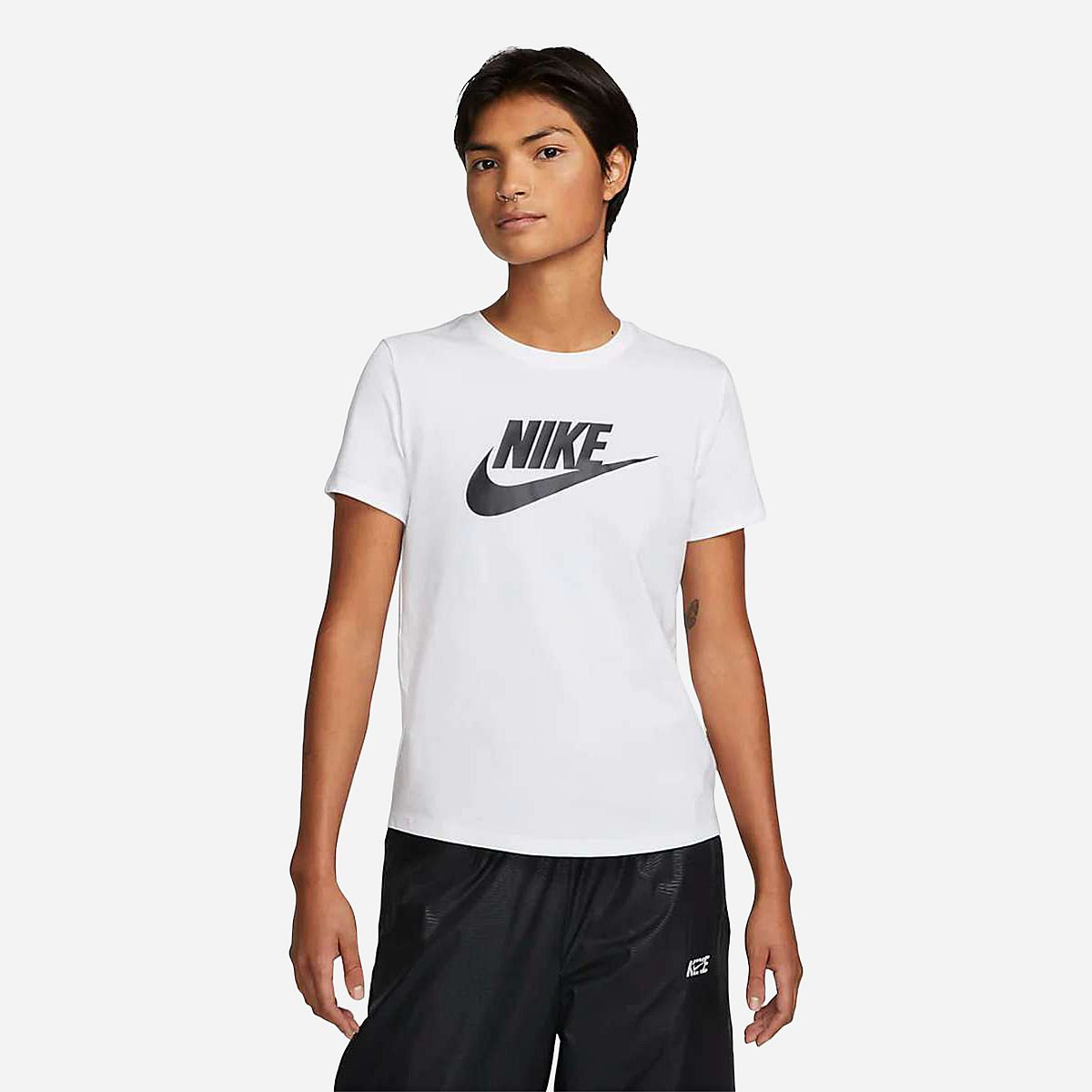 AN298444 Sportswear T-Shirt Essential Icon Dames
