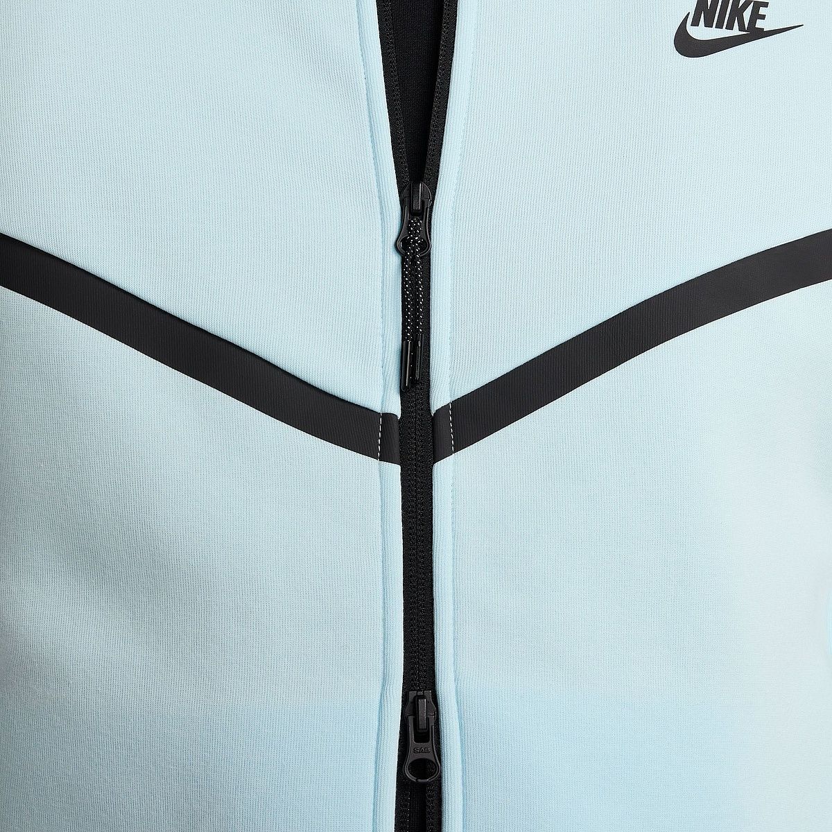 AN325038 New Tech Fleece Hoodie Heren 2025