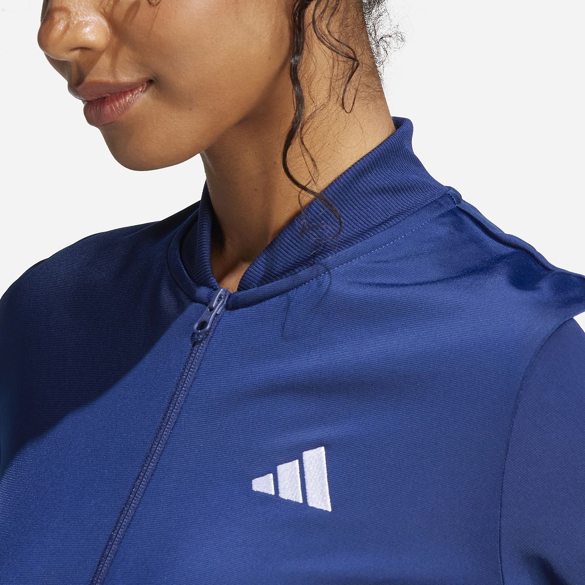 AN325302 Essentials 3-Stripes Track Suit Dames