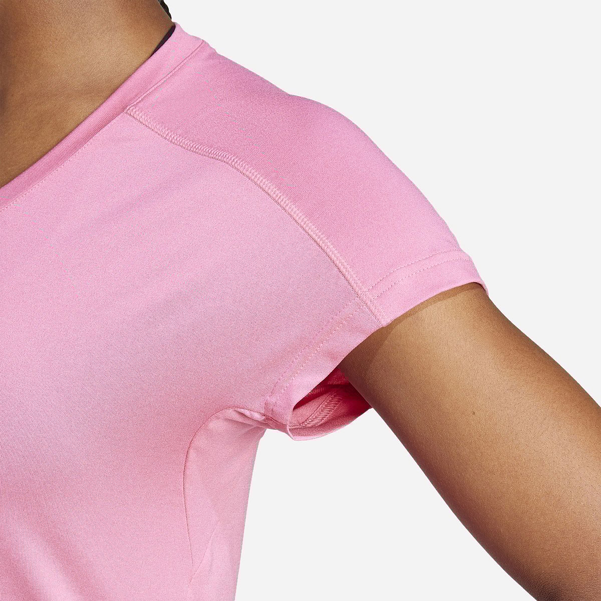 AN318906 Aeroready Train Essentials T-Shirt Dames