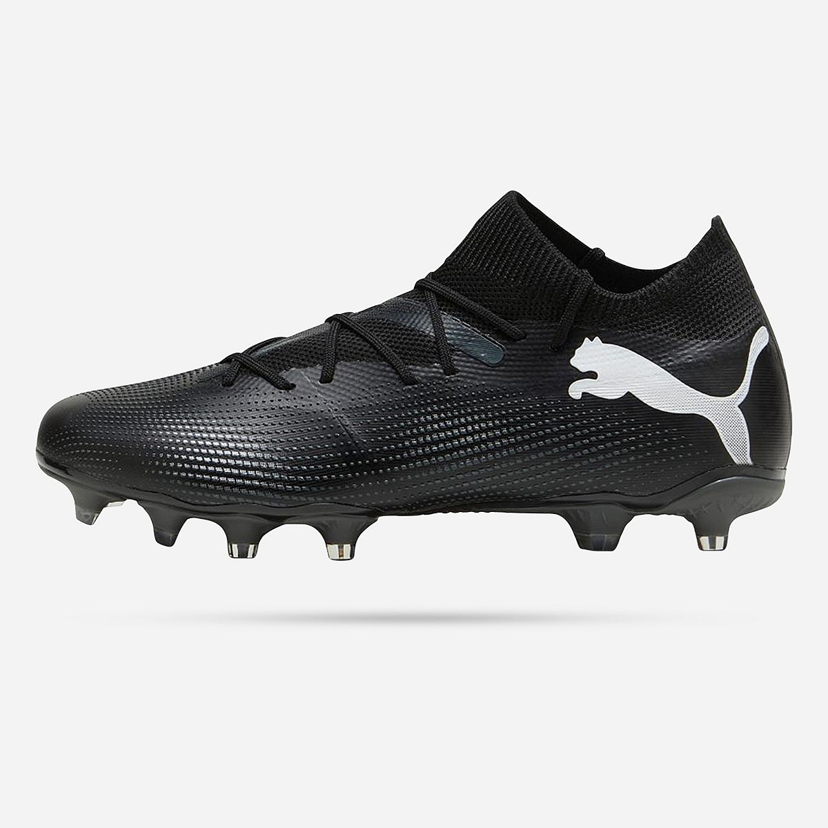 Voetbalschoenen breed online