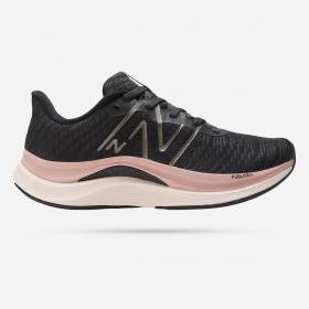 New Balance Propel V4